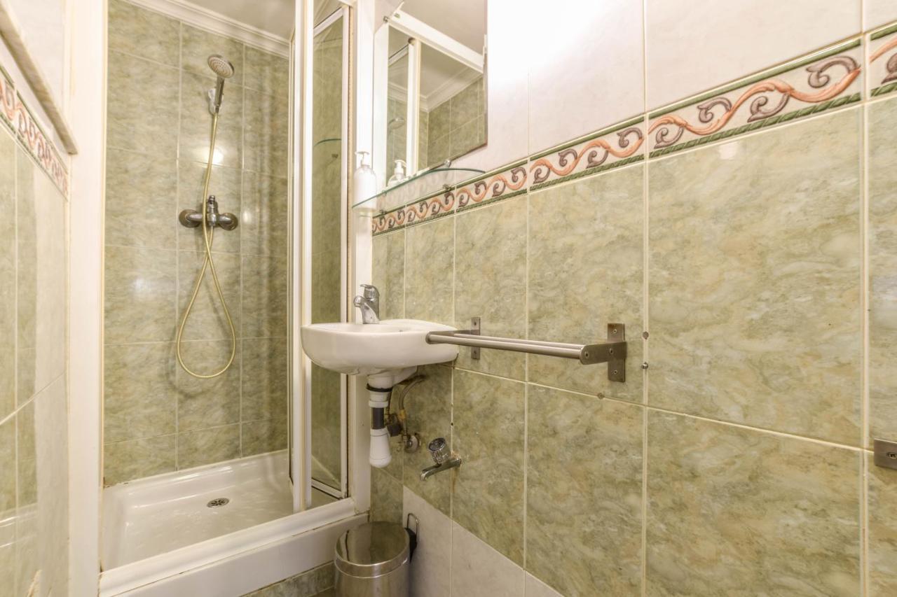 Apartamento Plaza De Lavpies Apartment Madrid Ngoại thất bức ảnh
